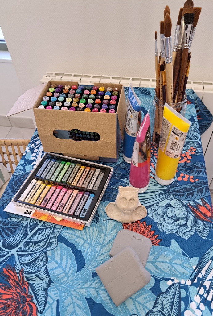 photo seance Marie BABELOT - Art-thérapeute