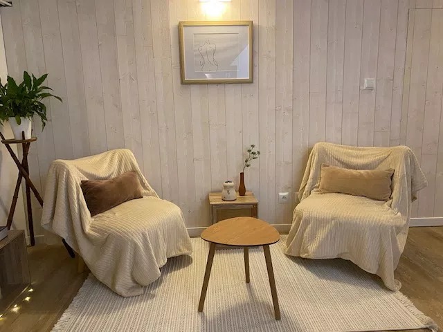 photo cabinet Sandrine MANO