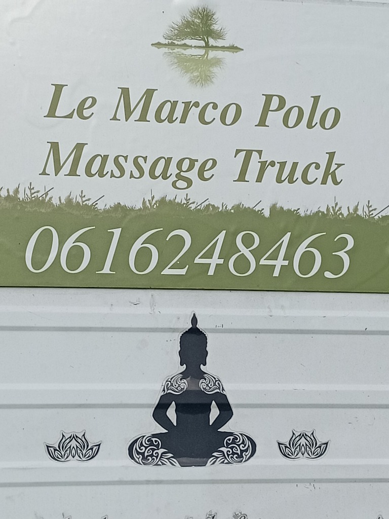 photo portrait Le Marco Polo Massage Truck 
