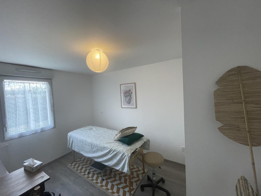 photo cabinet Jon Garcia