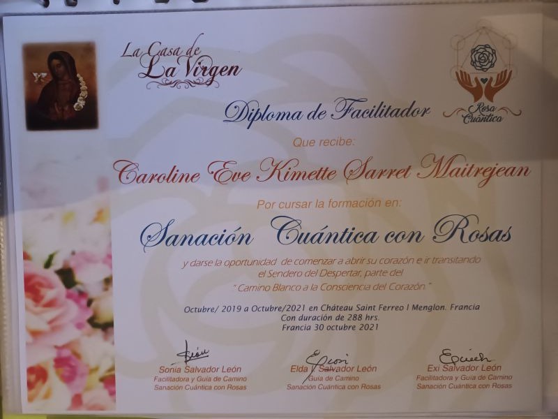 photo diplome Caroline Sarret - Cocon de R(Ose)