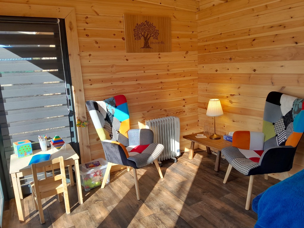 photo cabinet Hélène Boutigny Carré - Source-Toi