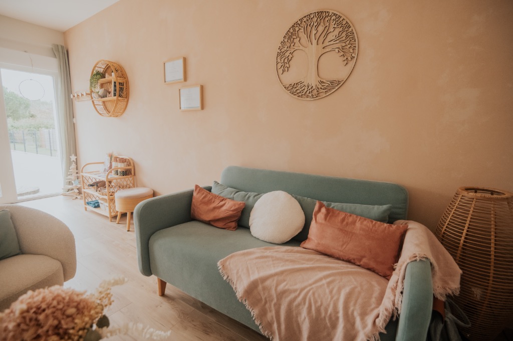 photo cabinet Eau Bien Naitre de Bébé 