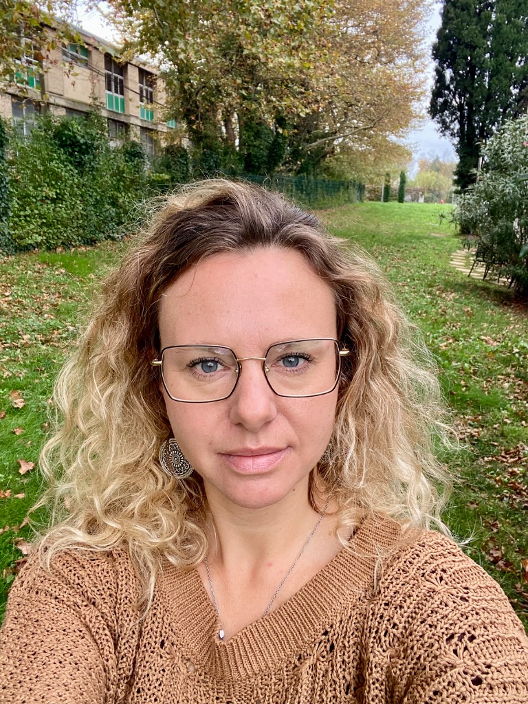 photo portrait Justine Teské Ergothérapie, kinésiologie, Energies