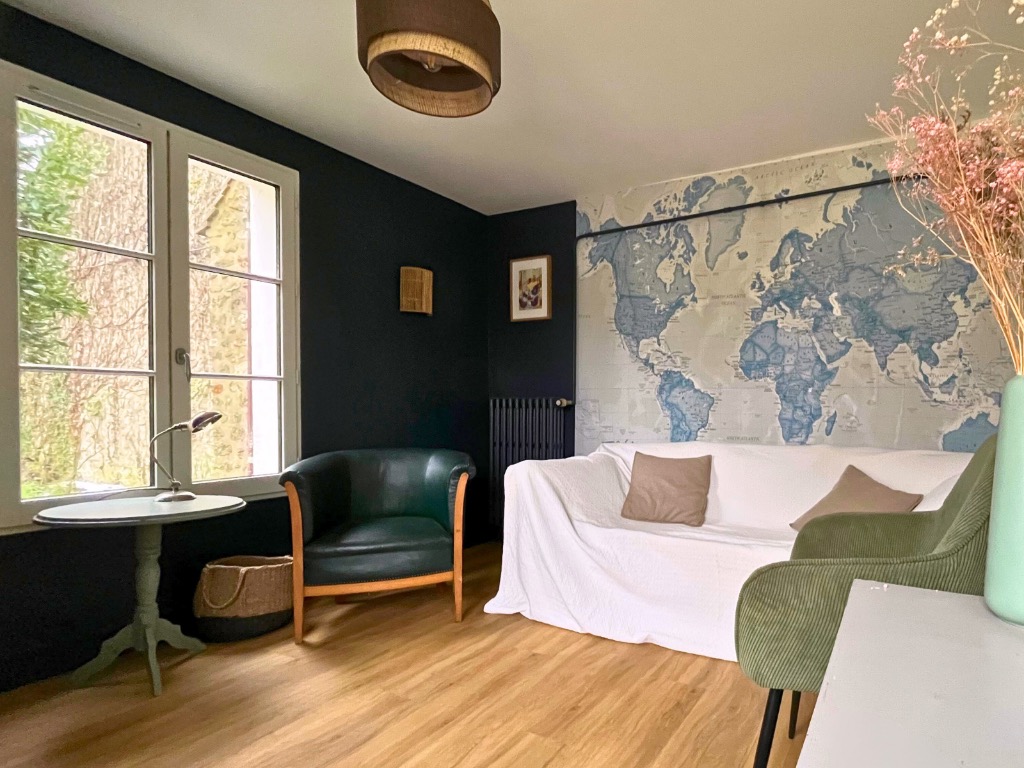 photo cabinet Diane de la raitrie