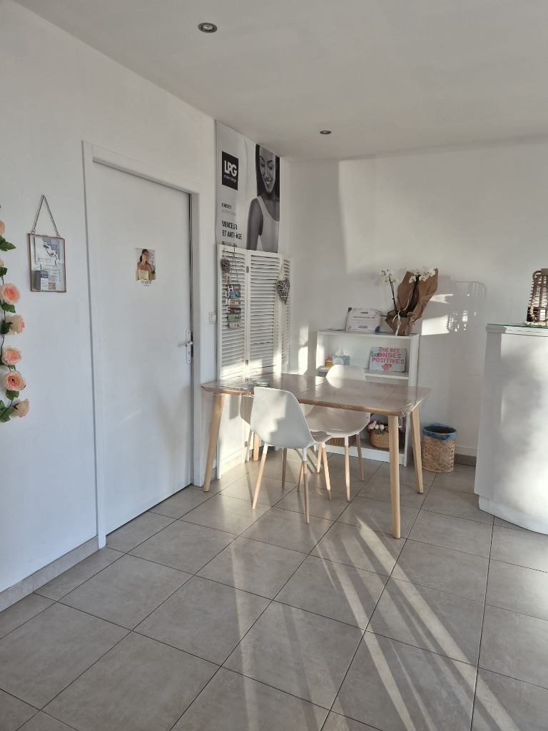 photo cabinet Sabine Gomez Kinésiologue