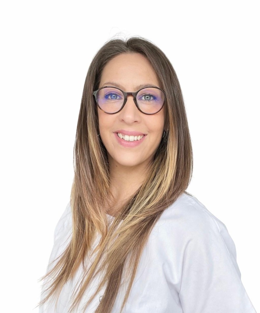 photo portrait RIARD Aurélie Praticienne en MTC