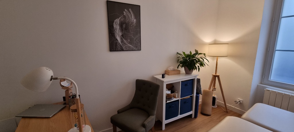 photo cabinet Karine de sacy