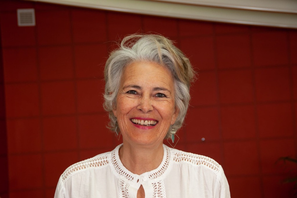 photo portrait FRANCE BARJOU ENERGETICIENNE