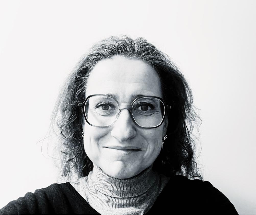 photo portrait Lydia Schollaert - Psychothérapie intégrative - Pa