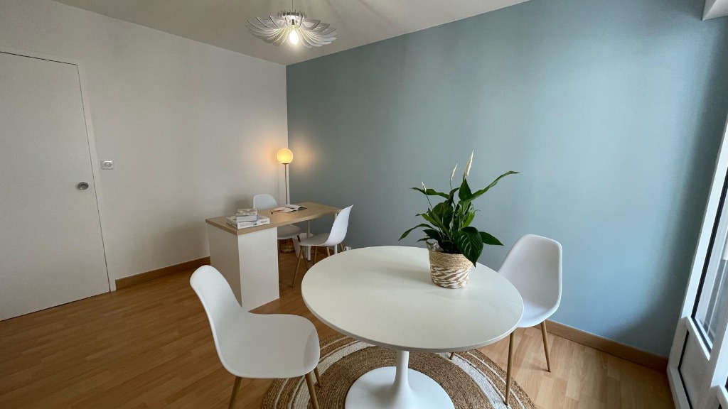 photo cabinet Violaine Riquelme