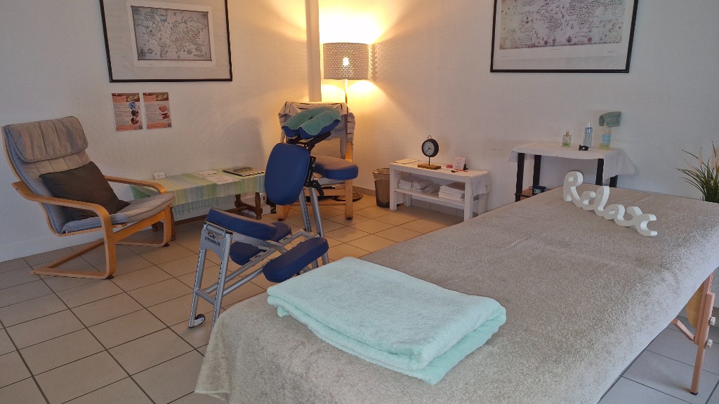 photo cabinet ANNE PAPINEAU