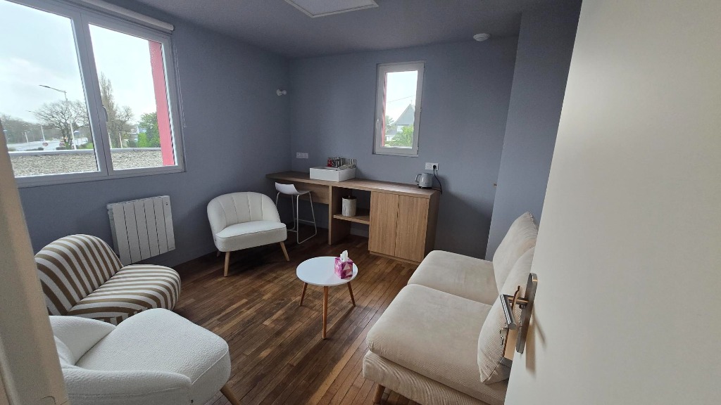 photo cabinet Laurence FREMAUX