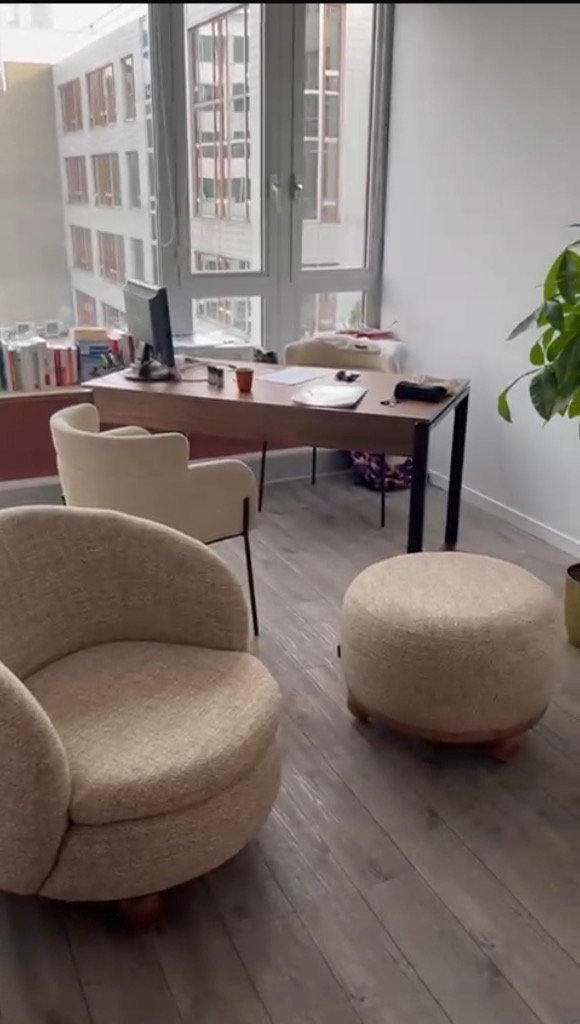 photo cabinet Mélanie Verola