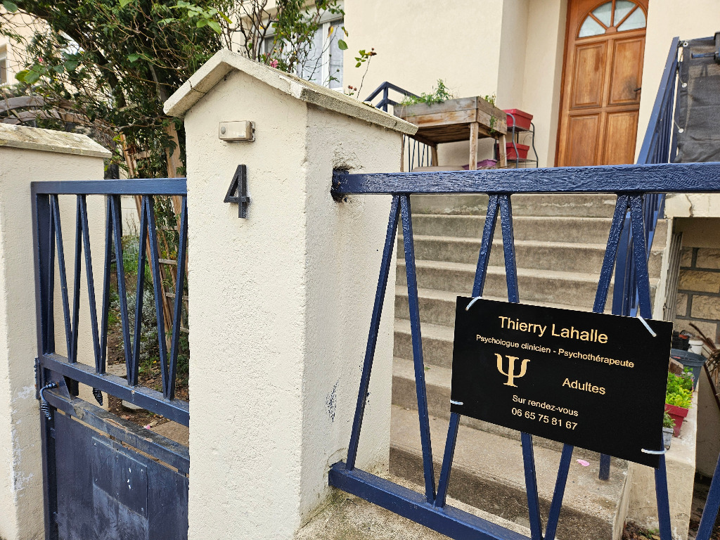 photo cabinet LAHALLE Thierry