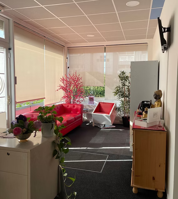 photo cabinet FARIDE MAROUANI