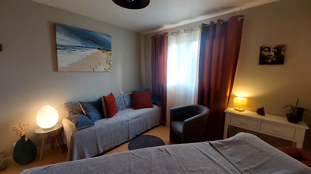 photo cabinet Hélène Souplis