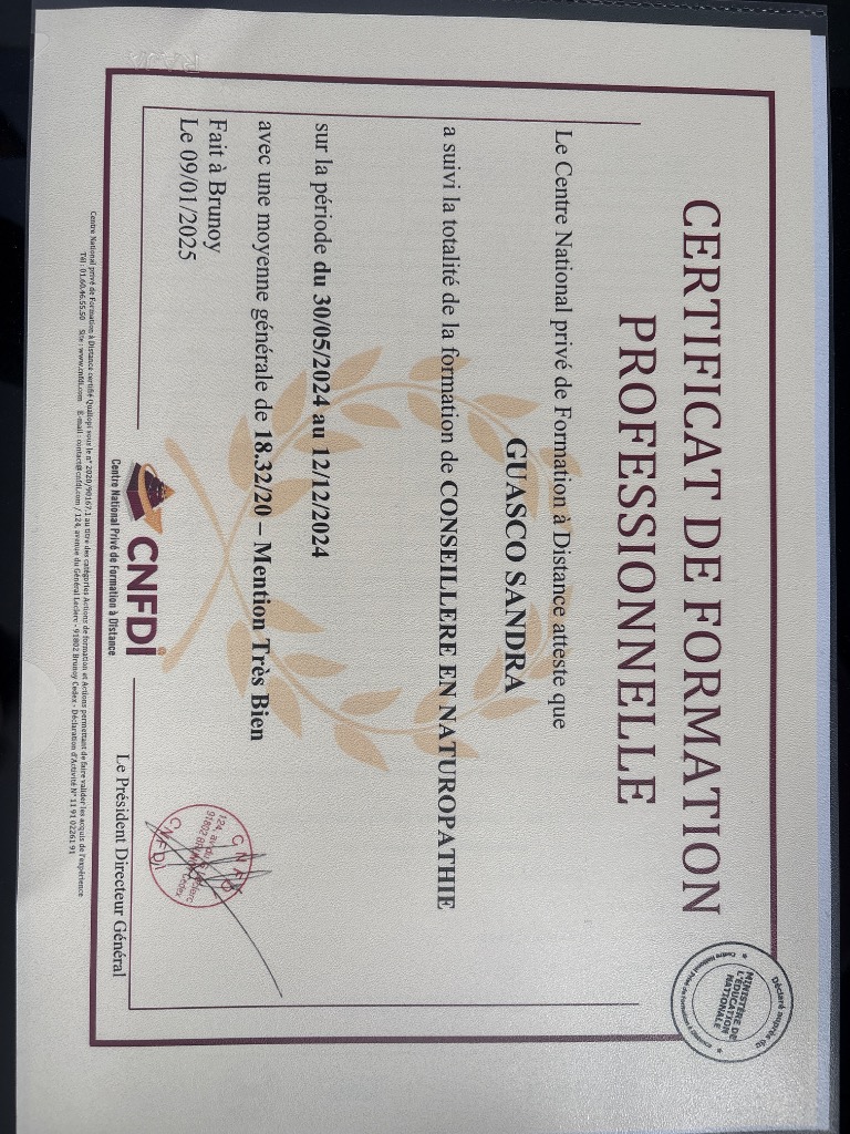 photo diplome Sandra coach de santé
