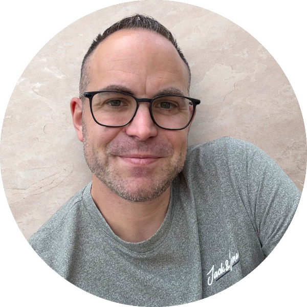 Au creux des mains de Nicolas 