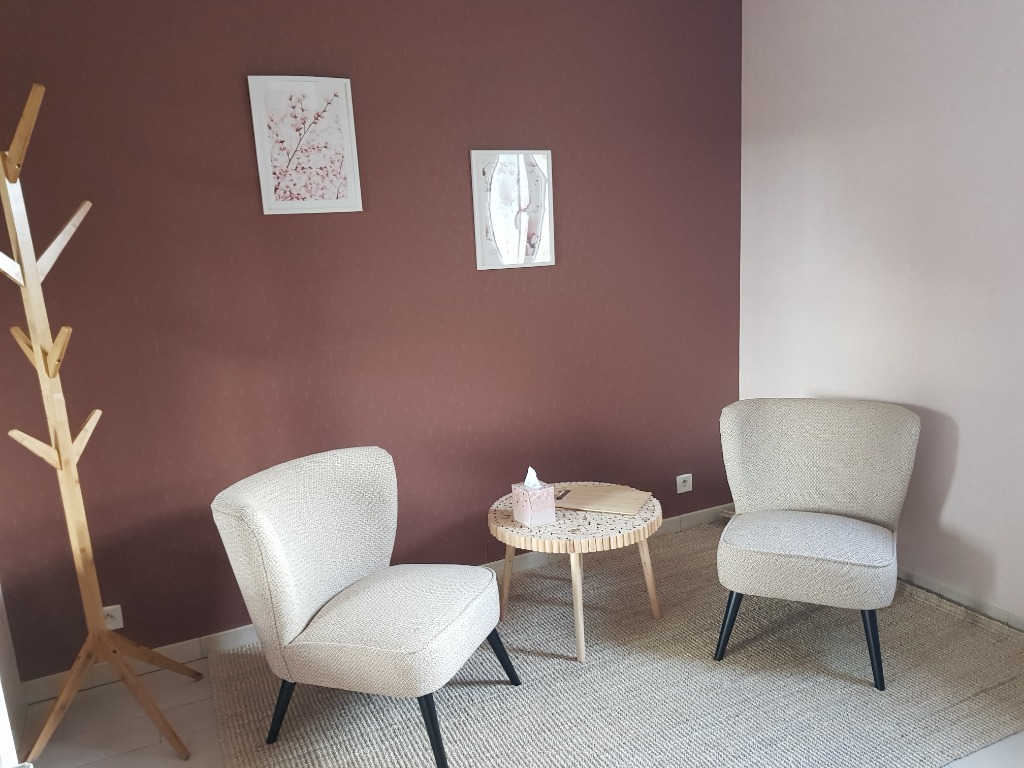 photo cabinet Guippet Carine