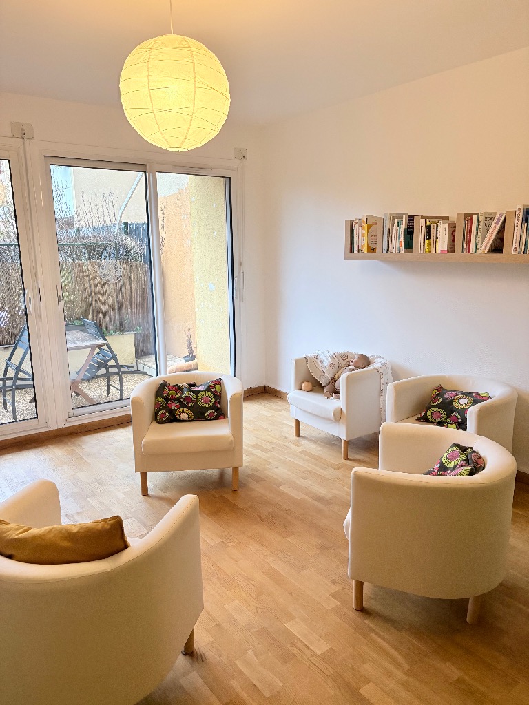 photo cabinet Camille MONIÉ