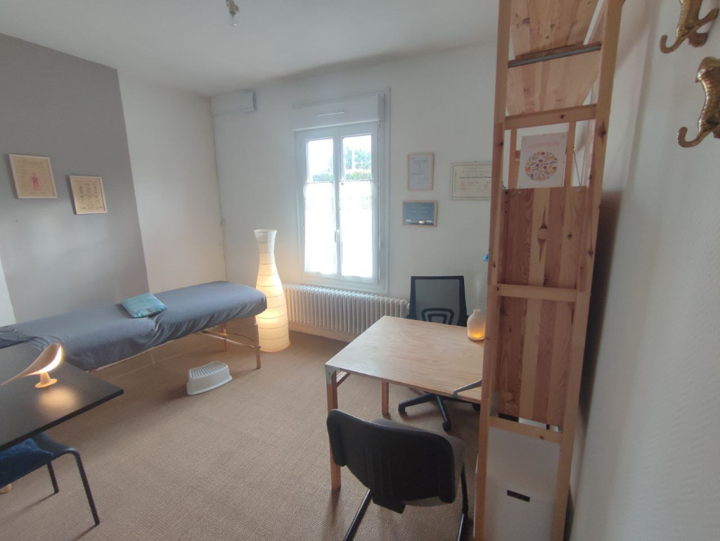 photo cabinet Nicolas Ô Ravi Veda