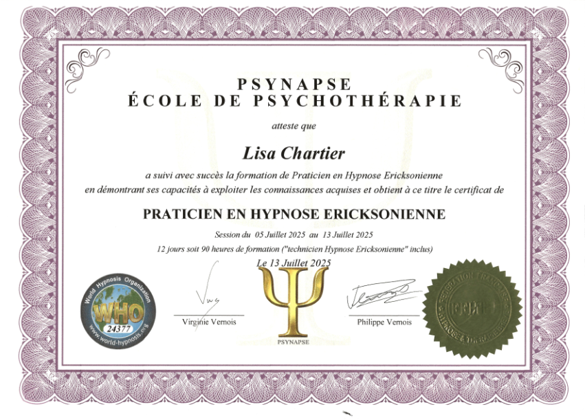 photo diplome Lisa Chartier - LaBulleHypnotique