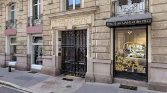 photo cabinet Maud Hildenbrand