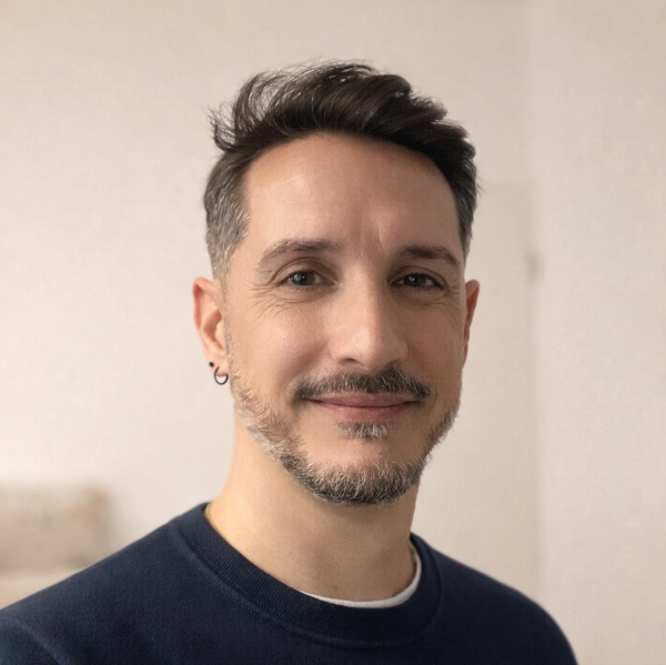 Julien POLI (LGBTQ+ friendly)