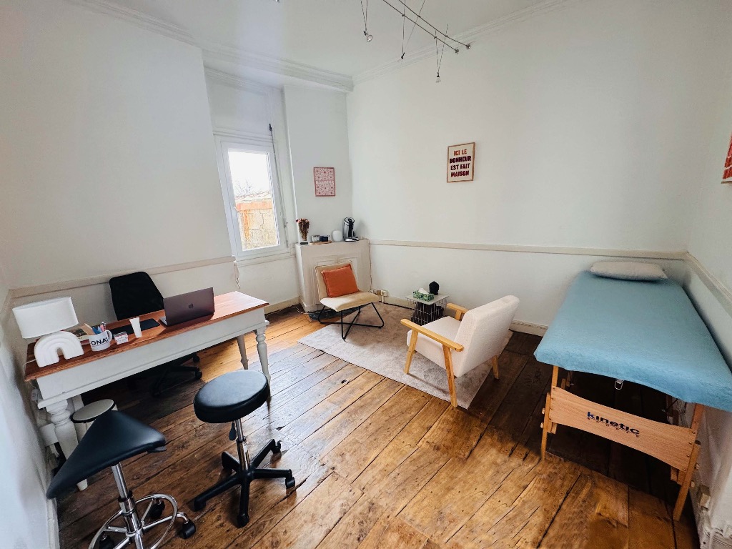 photo cabinet Guylene Allard