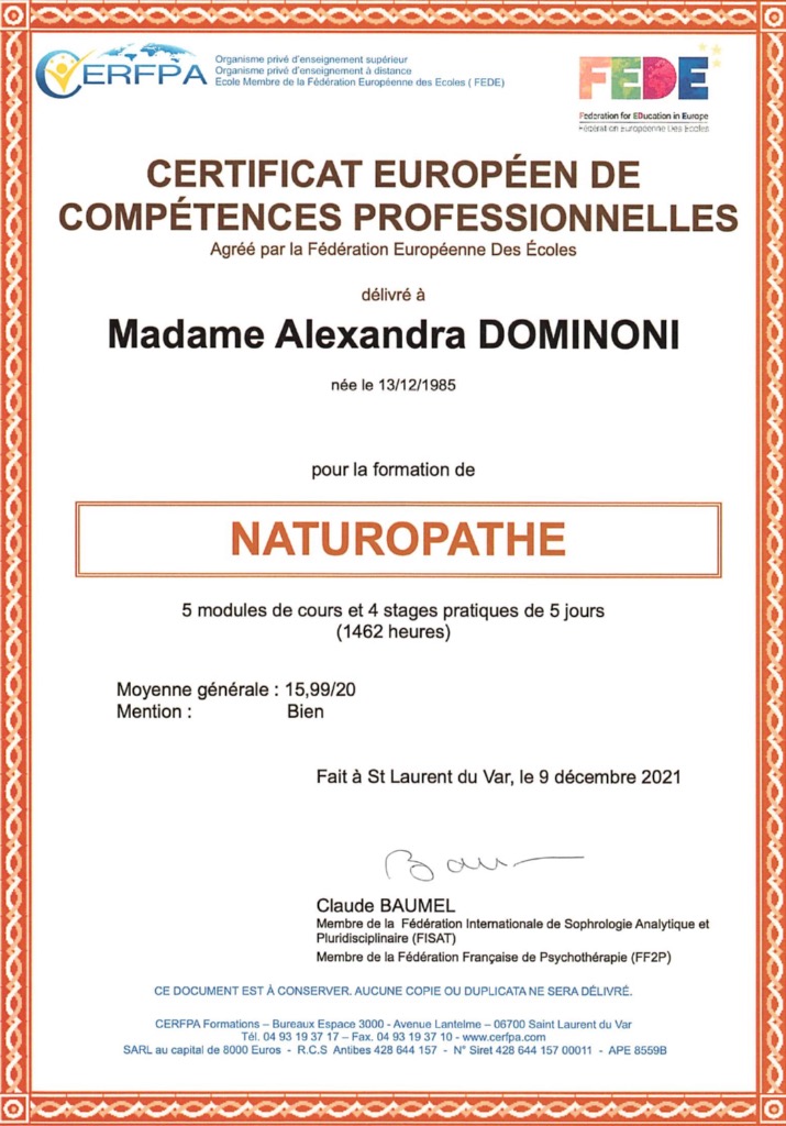 photo diplome Alexandra Naturopathe 