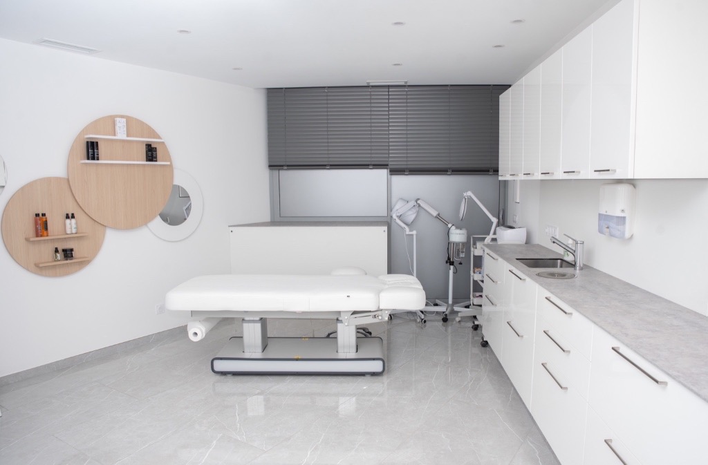 photo cabinet TK Beauty