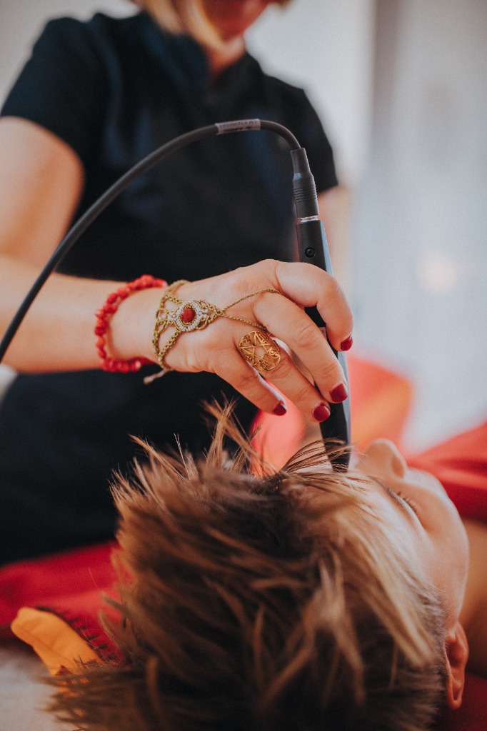 photo seance SOLWENN LUXOPUNCTURE