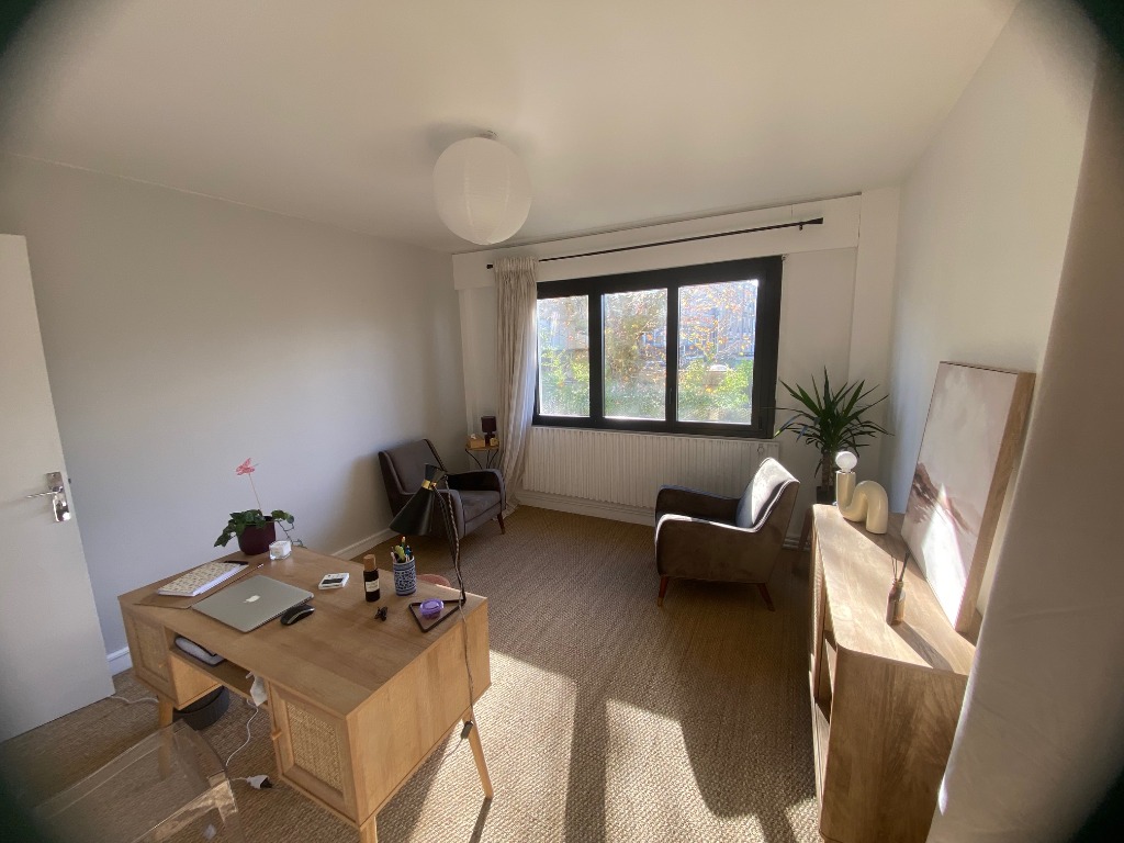 photo cabinet Aurélie CRAPPIER