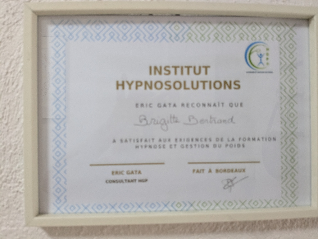 photo diplome Brigitte Bertrand