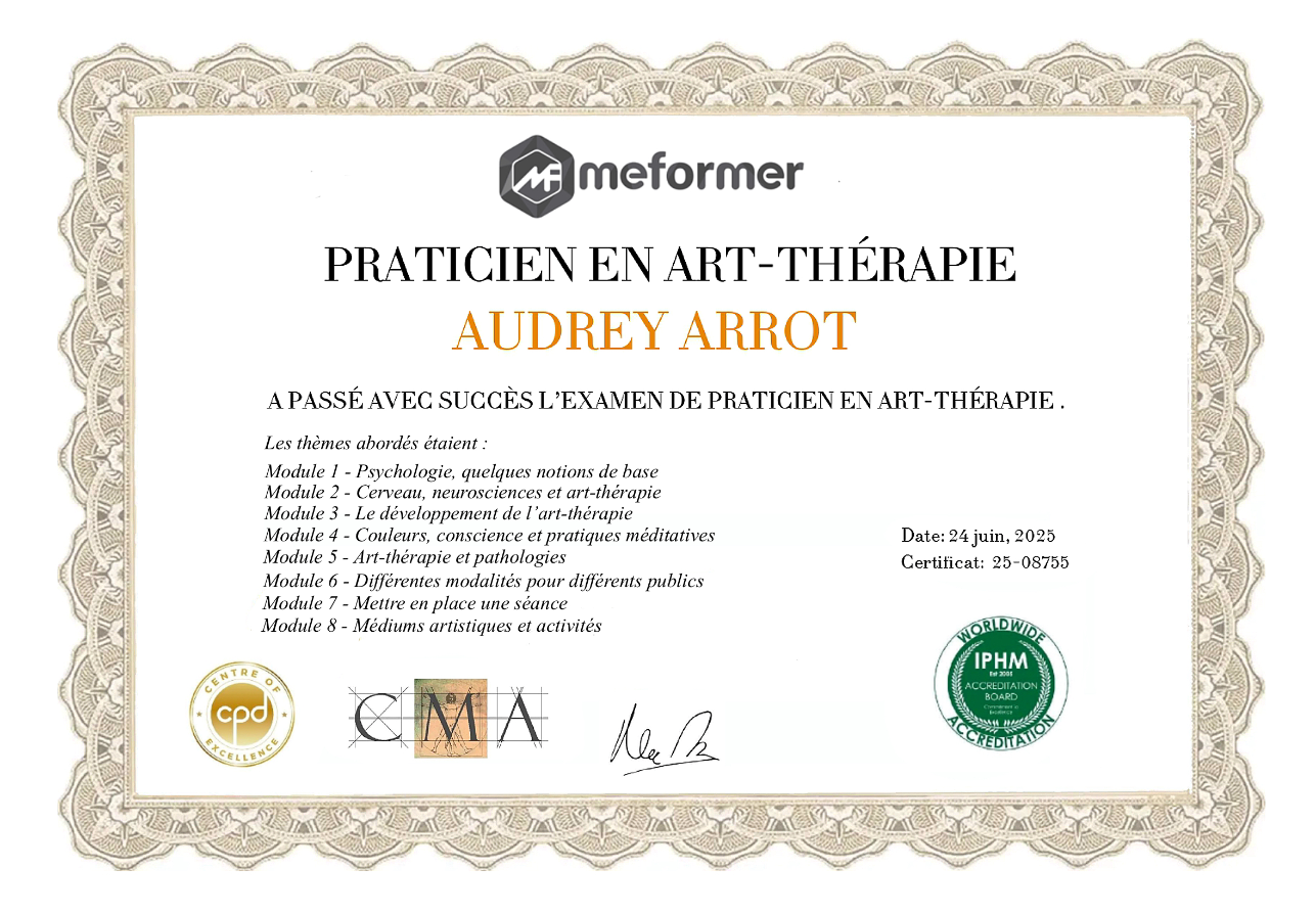 photo diplome Audrey Arrot - art-thérapeute