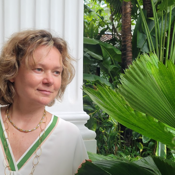 Mme Marie-Hélène Mansard