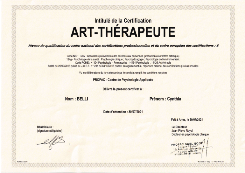 photo diplome Cynthia Belli