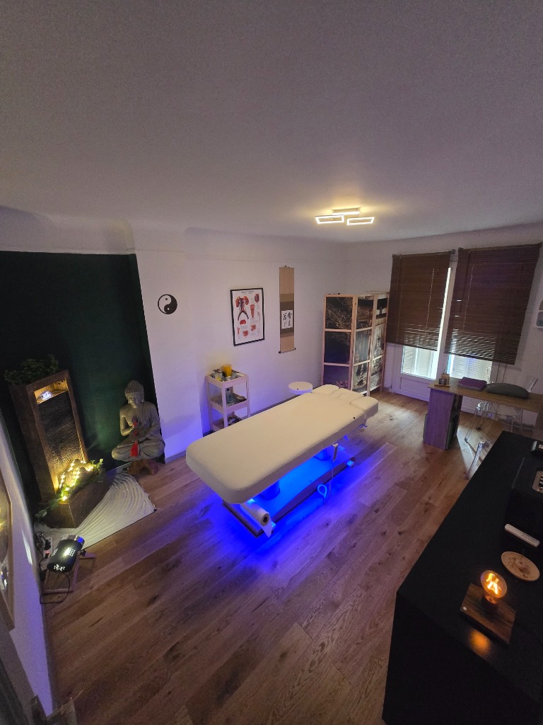 photo cabinet Thomas brancaccio