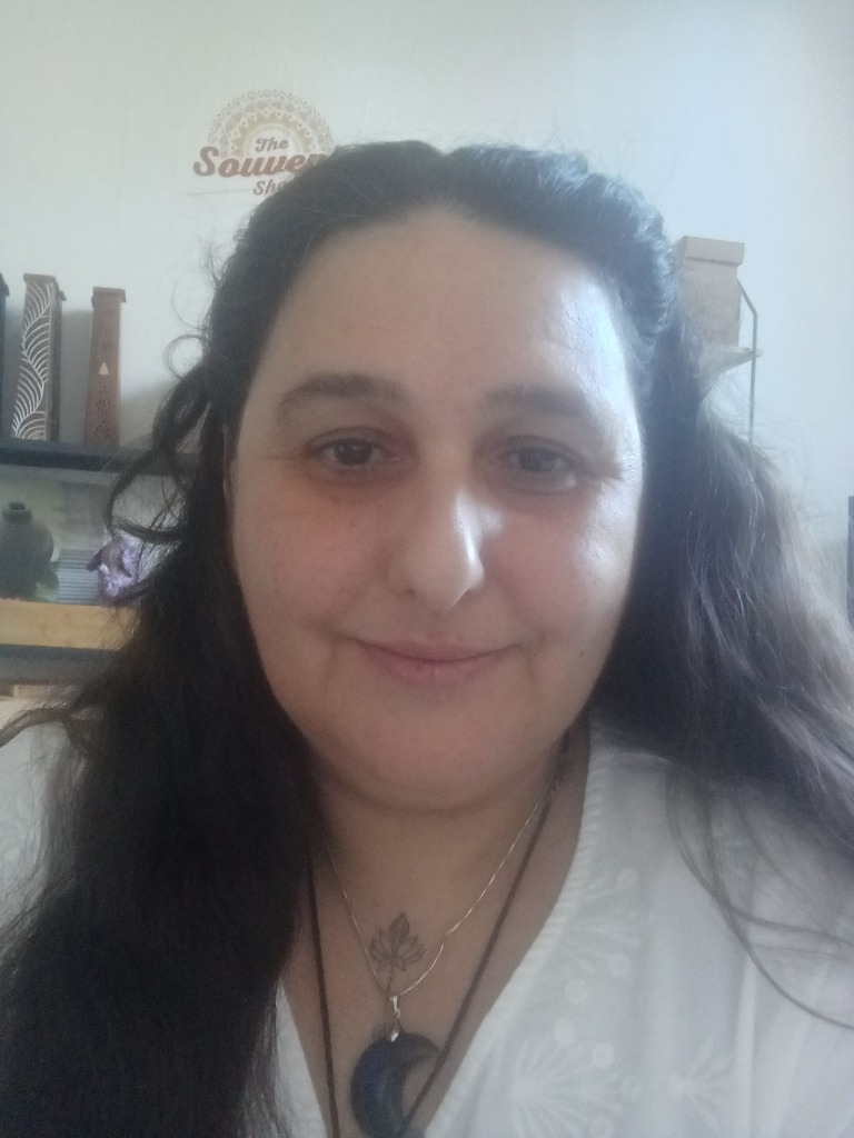 photo portrait Ghislaine Reflexologie 