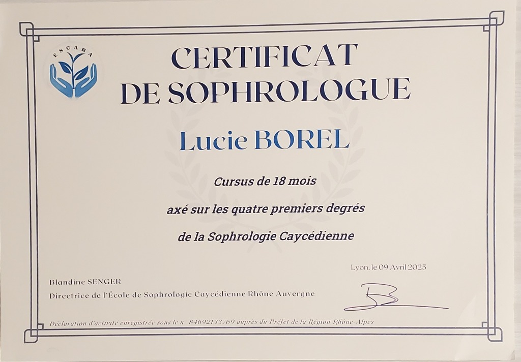 photo diplome Lucie borel