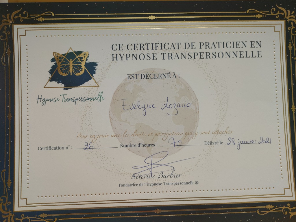 photo diplome Evelyne Lozano