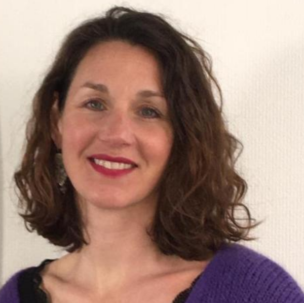 Claire - Pieds Légers