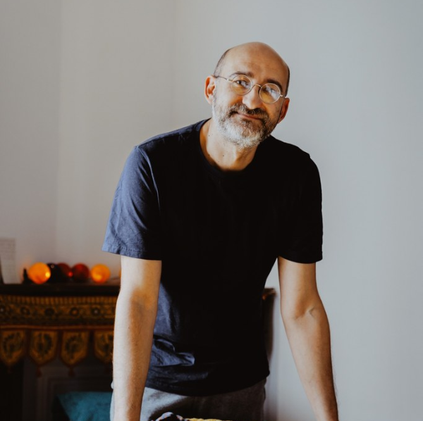 LE TOUCHER DU PAPILLON