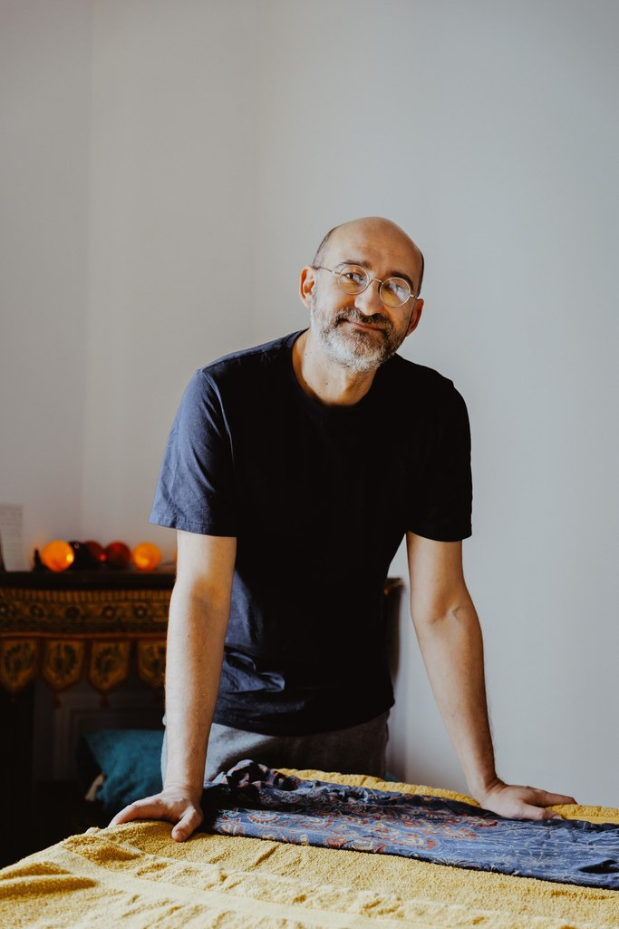 photo portrait LE TOUCHER DU PAPILLON