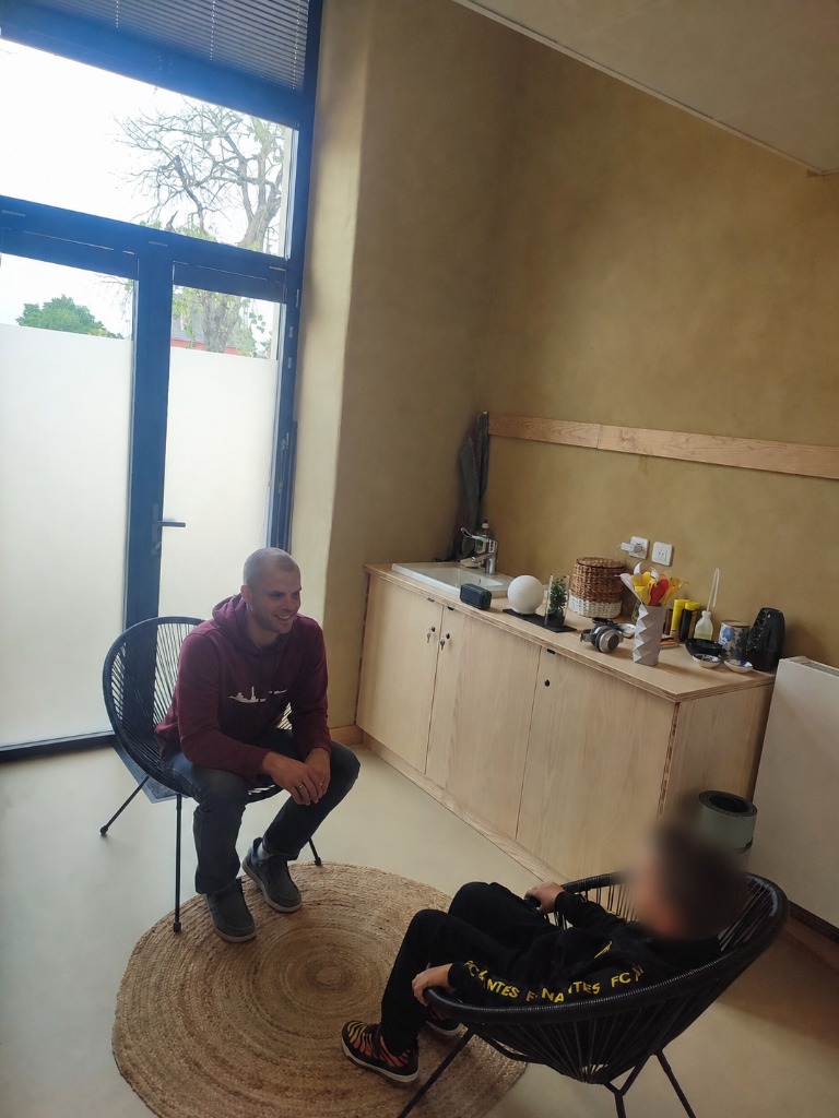 photo seance Psychopraticien Julien Guérin 