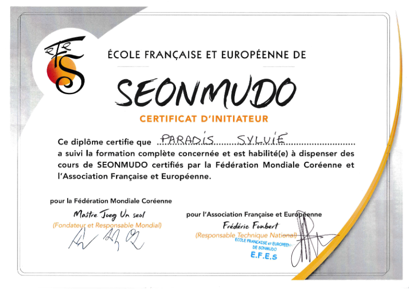 photo diplome Sylvie PARADIS-LELLI