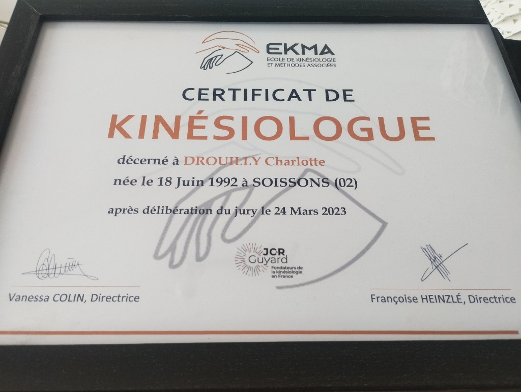 photo diplome Charlotte Drouilly