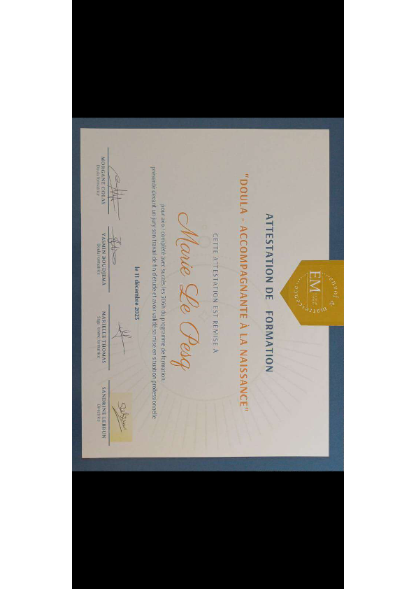 photo diplome Assara Doula