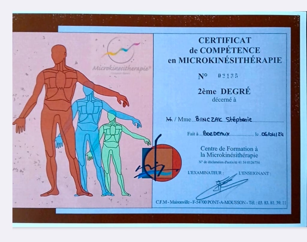 photo diplome Fanny B Microkiné